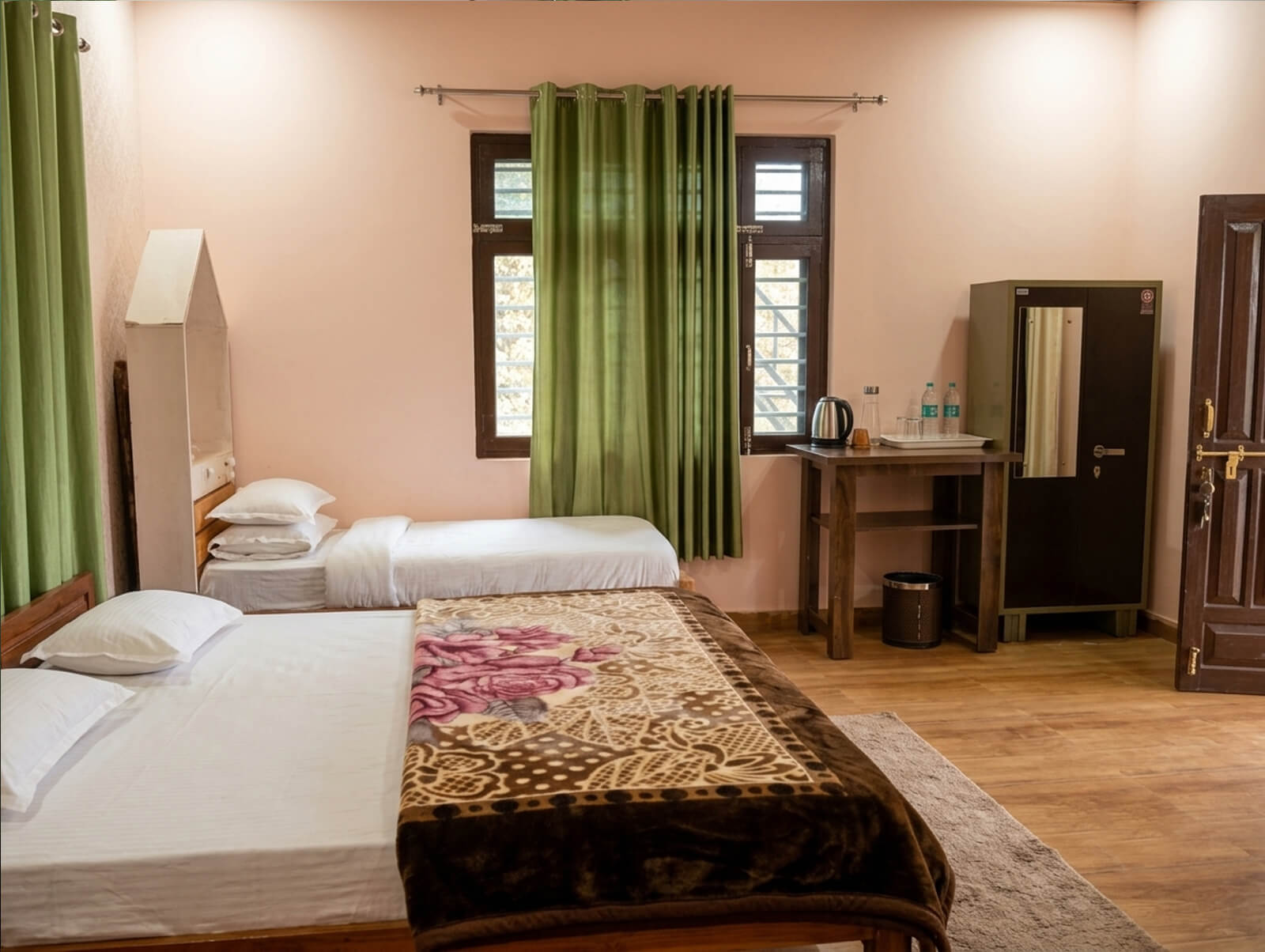 Vanvaas Nature Room